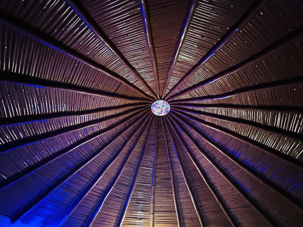 Modhera Sunrise Resort - Tents Bhungas Jungle Restaurants & Candlelight Dining Kalri Exteriör bild